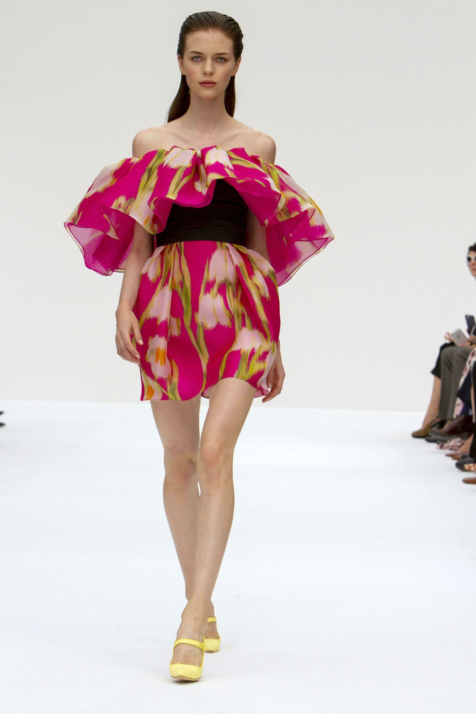 Carolina Herrera Primavera - Verano 2020, las fotos del desfile en la New York Fashion Week