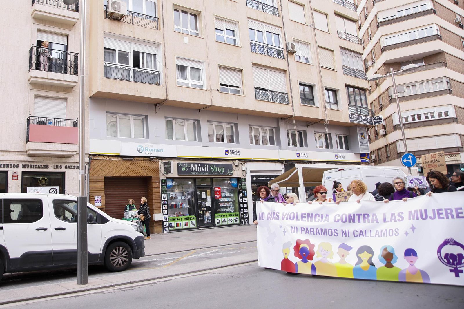 Las imágenes de la manifestación realizada por la Plataforma de Acción Feminista en Almería