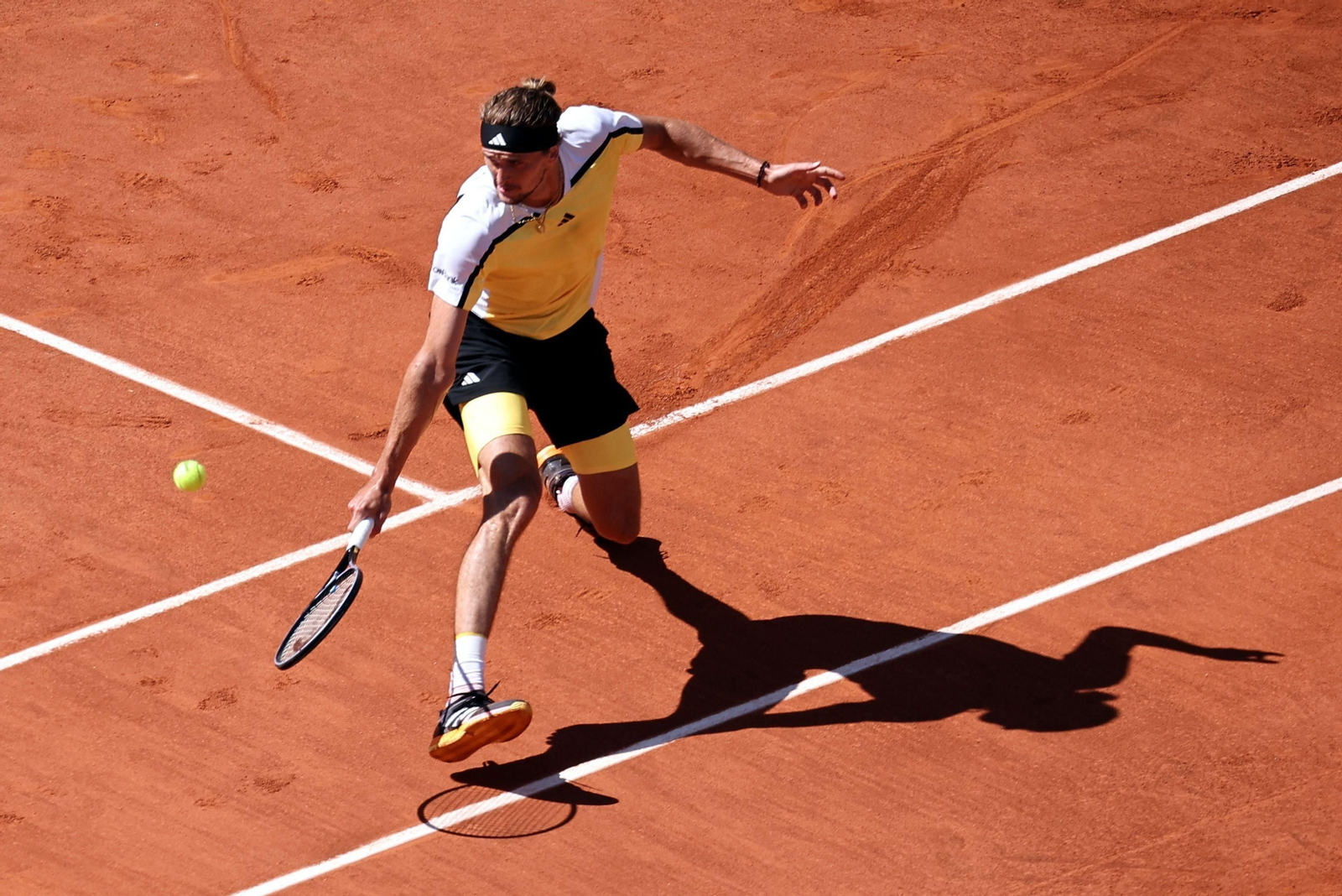 Las fotos del primer título de Carlos Alcaraz en Roland Garros