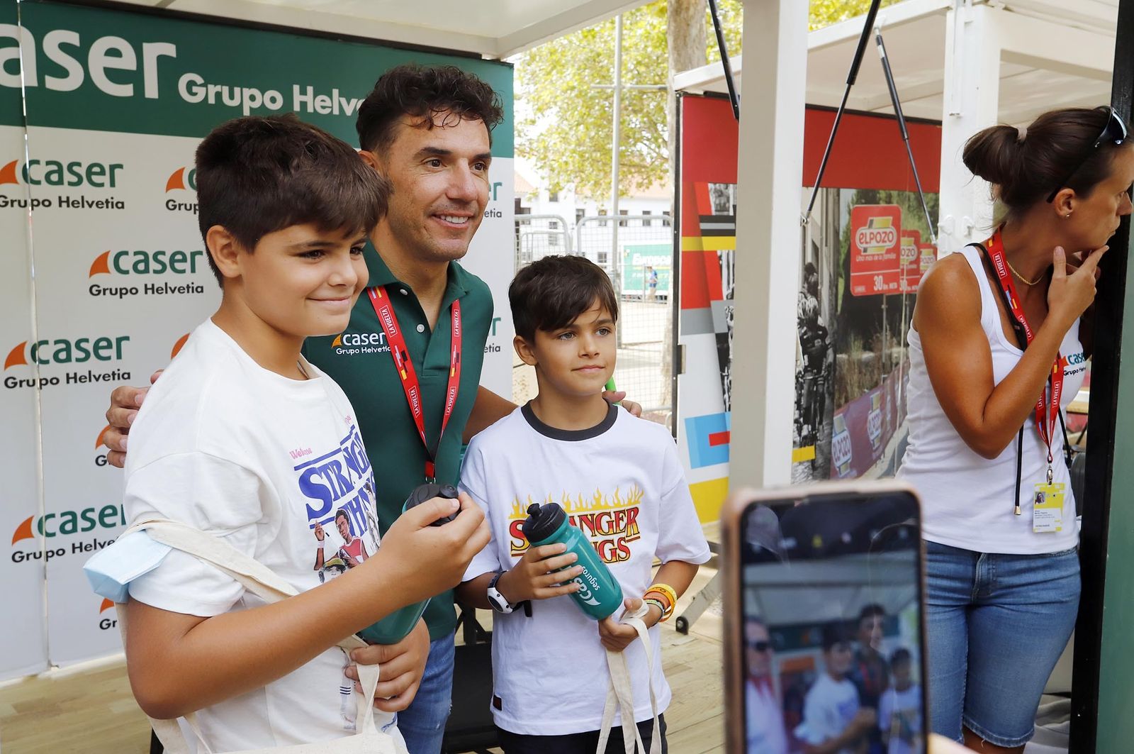 Imágenes de la Vuelta Ciclista a España en su salida desde Aracena en la 17ª etapa