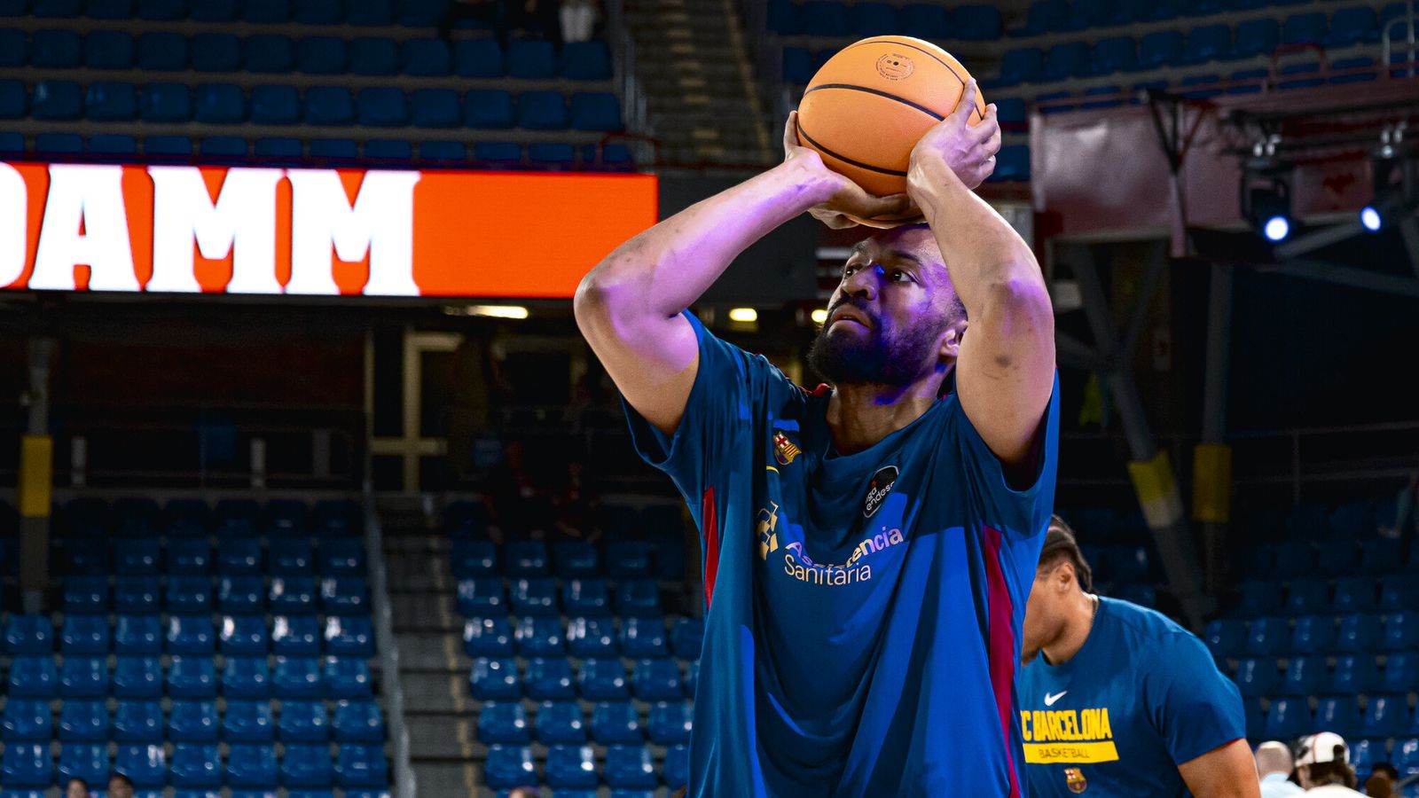 Barça-Unicaja: Calentamiento en el Palau Blaugrana