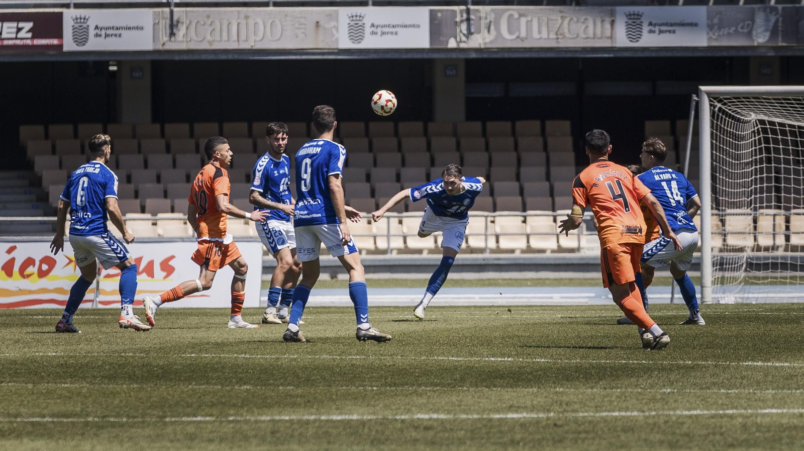 Las imágenes del derbi entre Xerez DFC y Xerez CD en Chapín