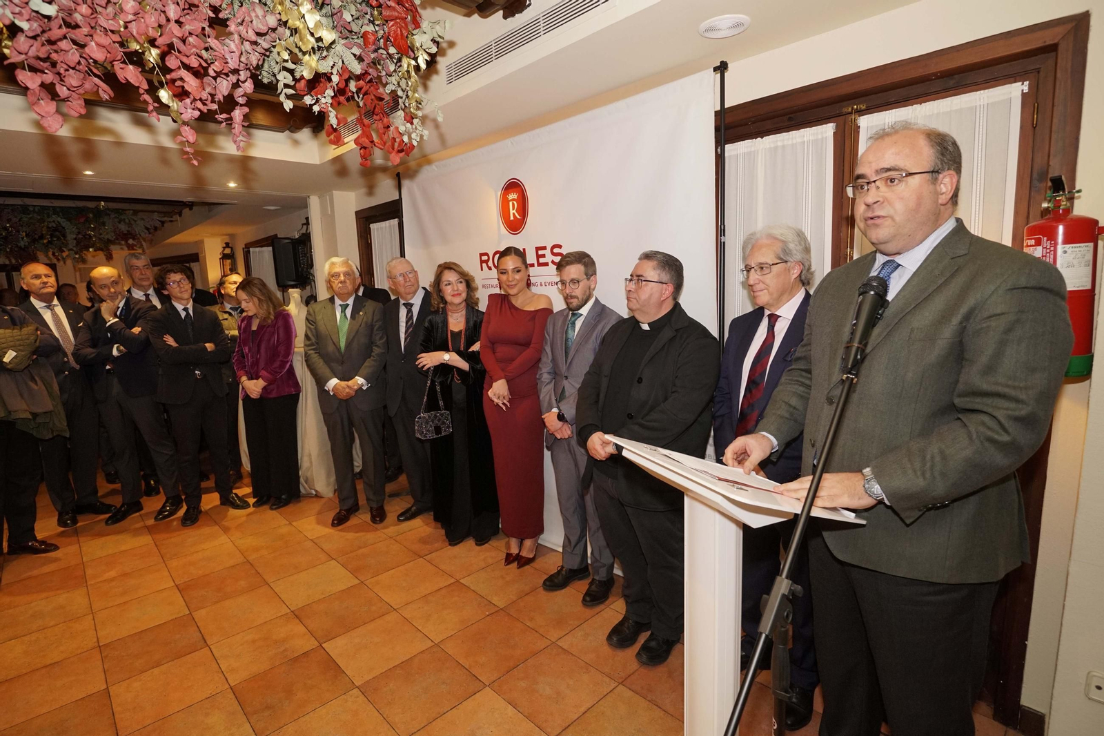 Las imágenes de la entrega de la Cántara de Honor a Laura Gallego en Casa Robles