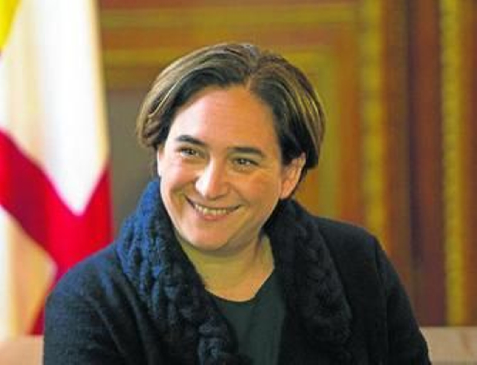 La alcaldesa de Barcelona, Ada Colau, se va a apoyar en los socialistas catalanes para seguir gobernando.