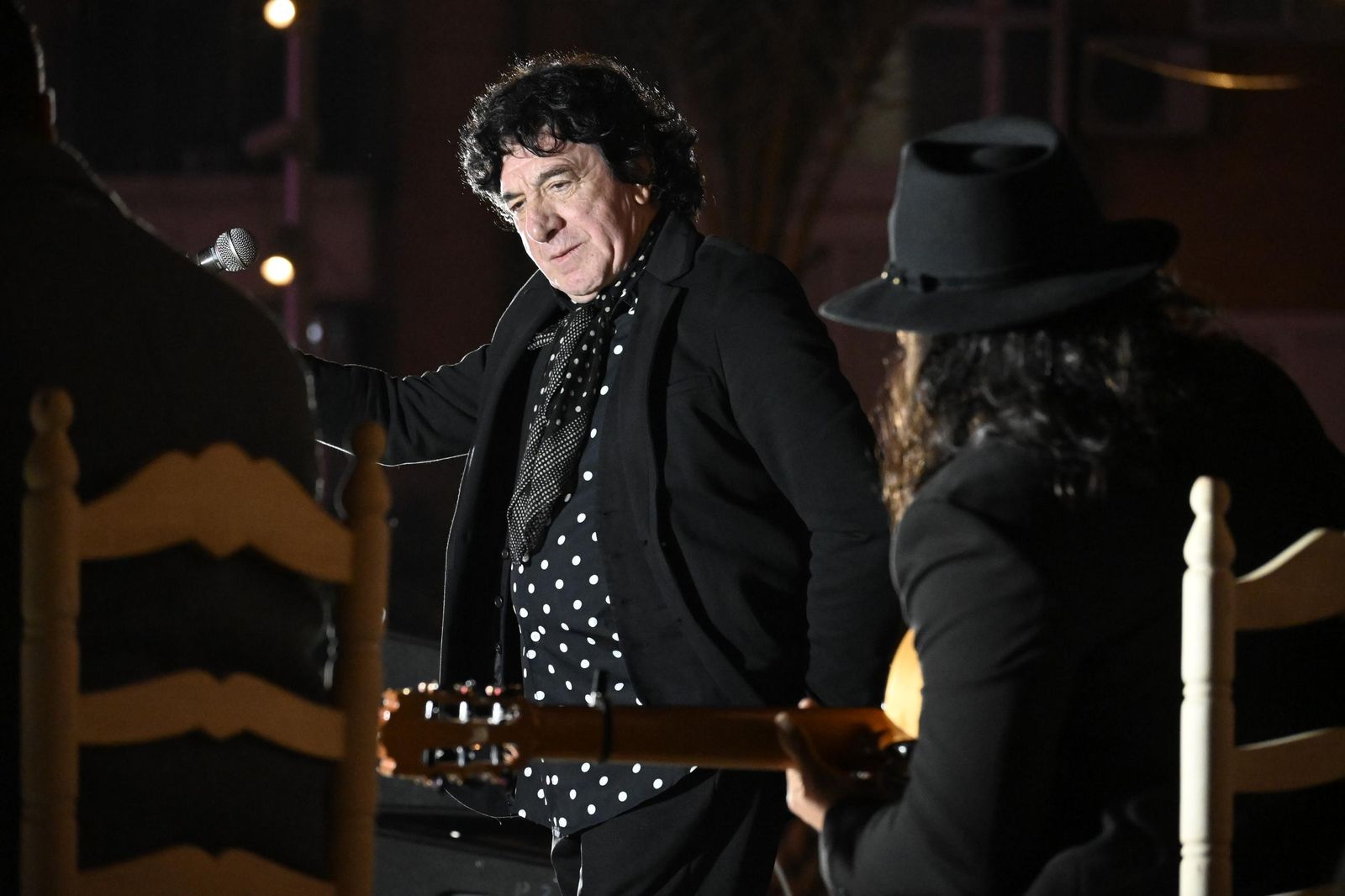 Imágenes de la zambomba en la Plaza de La Merced