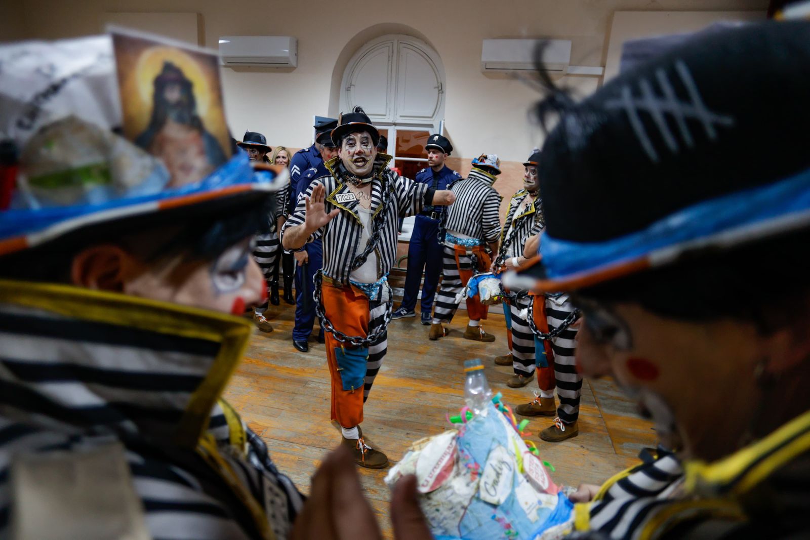 Chirigota 'La callejera invisible'