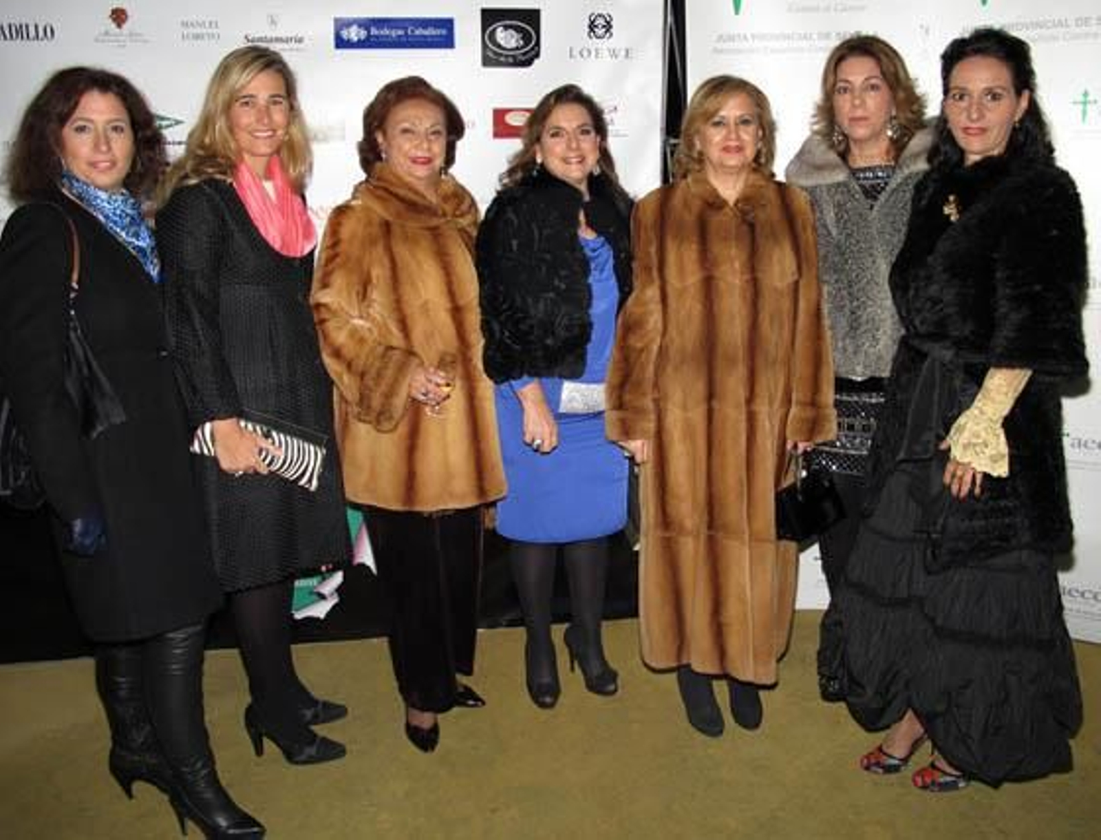 Marta Candau, María Cantillana, Carmen Hernández Hermoso, Carmina Román, Lola Picón, Lola Moya y Charo Álvarez.

Foto: Victoria Ramírez