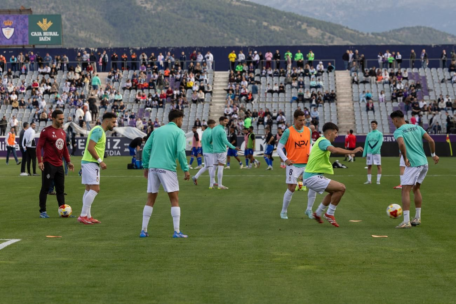 Real Jaén 0-1 Linares Deportivo: las mejores imágenes del clásico provincial