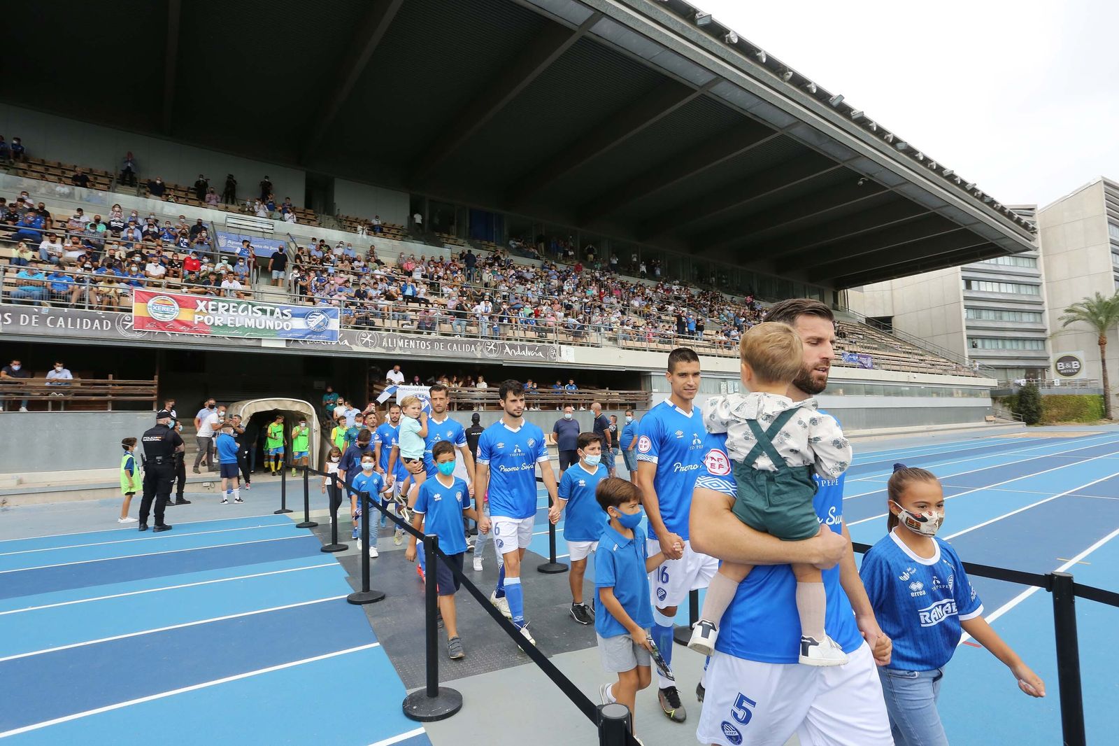 Imágenes de la victoria del XerezDFC ante Las Palmas ATL.