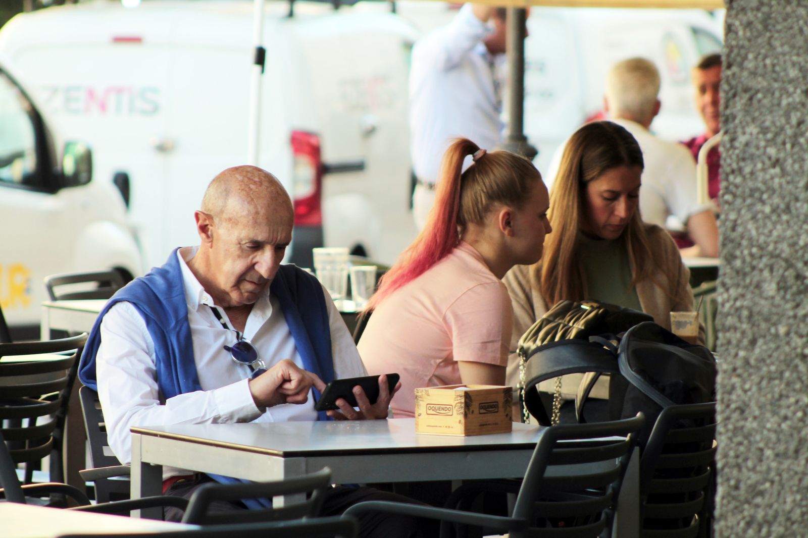 Imágenes del lunes 17 de abril en Huelva