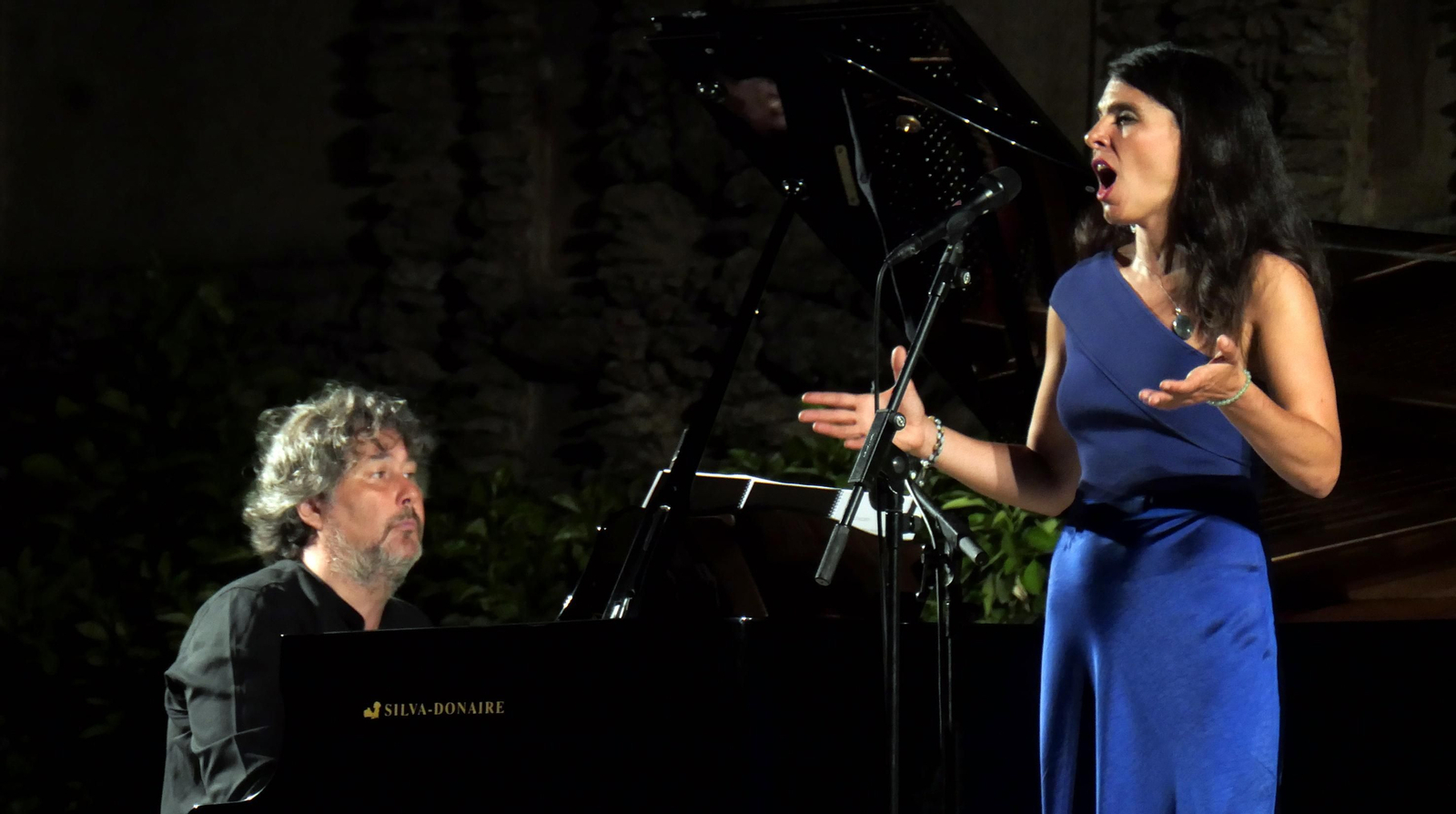 Mallavibarrena y Oliveras.