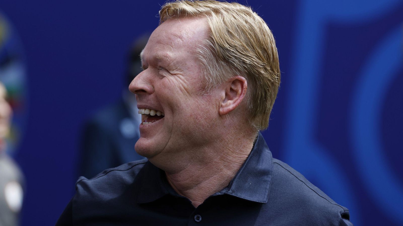 Ronald Koeman pudo disfrutar de la primera victoria de su equipo en el grupo D Ronald Koeman pudo disfrutar de la primera victoria de su equipo en el grupo D