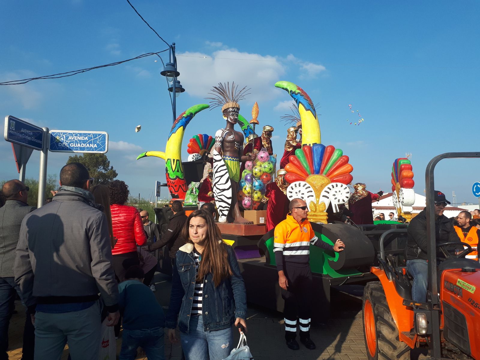 Imágenes de las cabalgatas de Reyes en la Costa Occidental de Huelva
