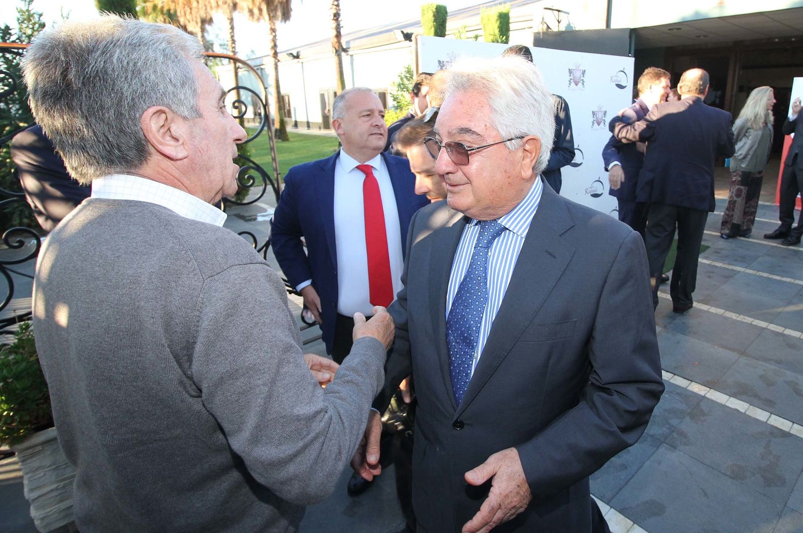 Imágenes del Desayuno Informativo del Grupo Joly con Javier Targhetta