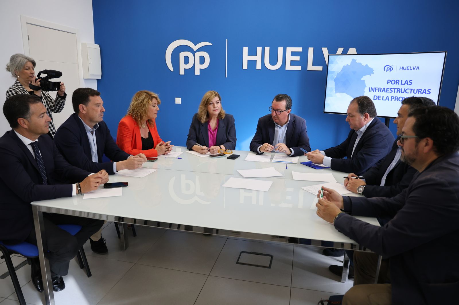 Imágenes del lunes 6 de mayo en Huelva