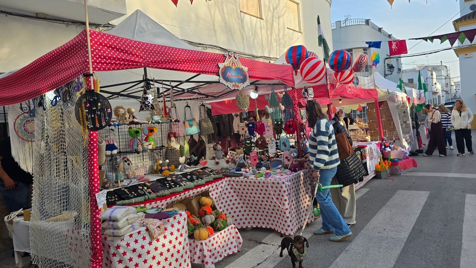 Inauguración del mercado circense carnavalesco de Barbate