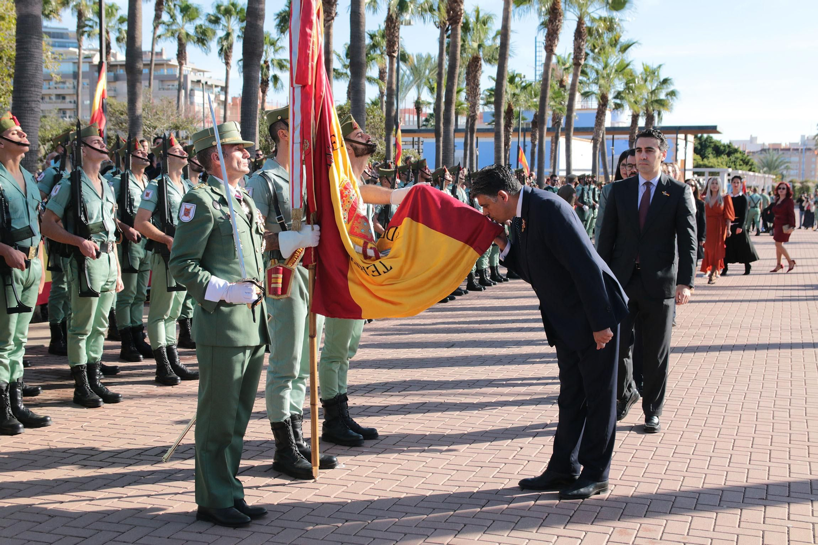 Jura de bandera civil en Las Almadrabillas