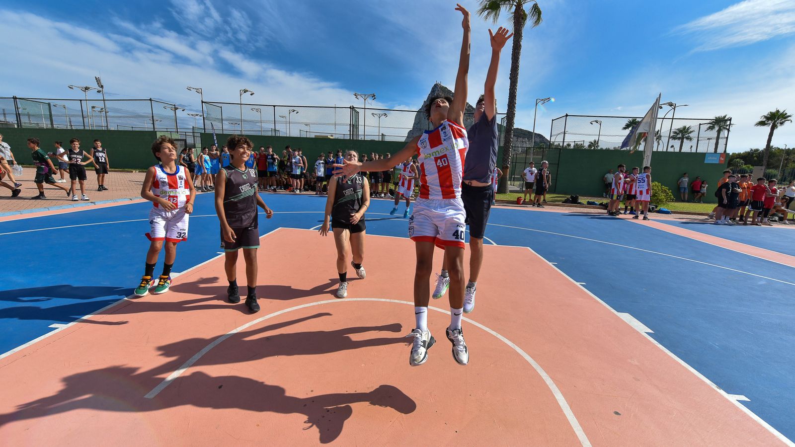 Las fotos del III torneo de baloncesto 3x3 de La Línea