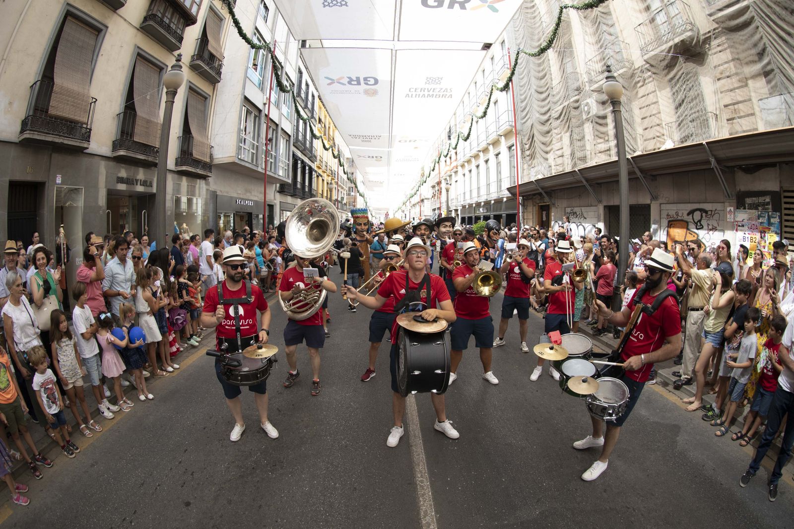 El regreso de la Tarasca a las calles de Granada, en imágenes