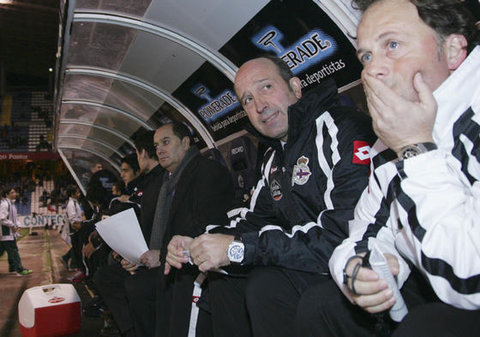 Lotina en el banquillo.

Foto: 13foto