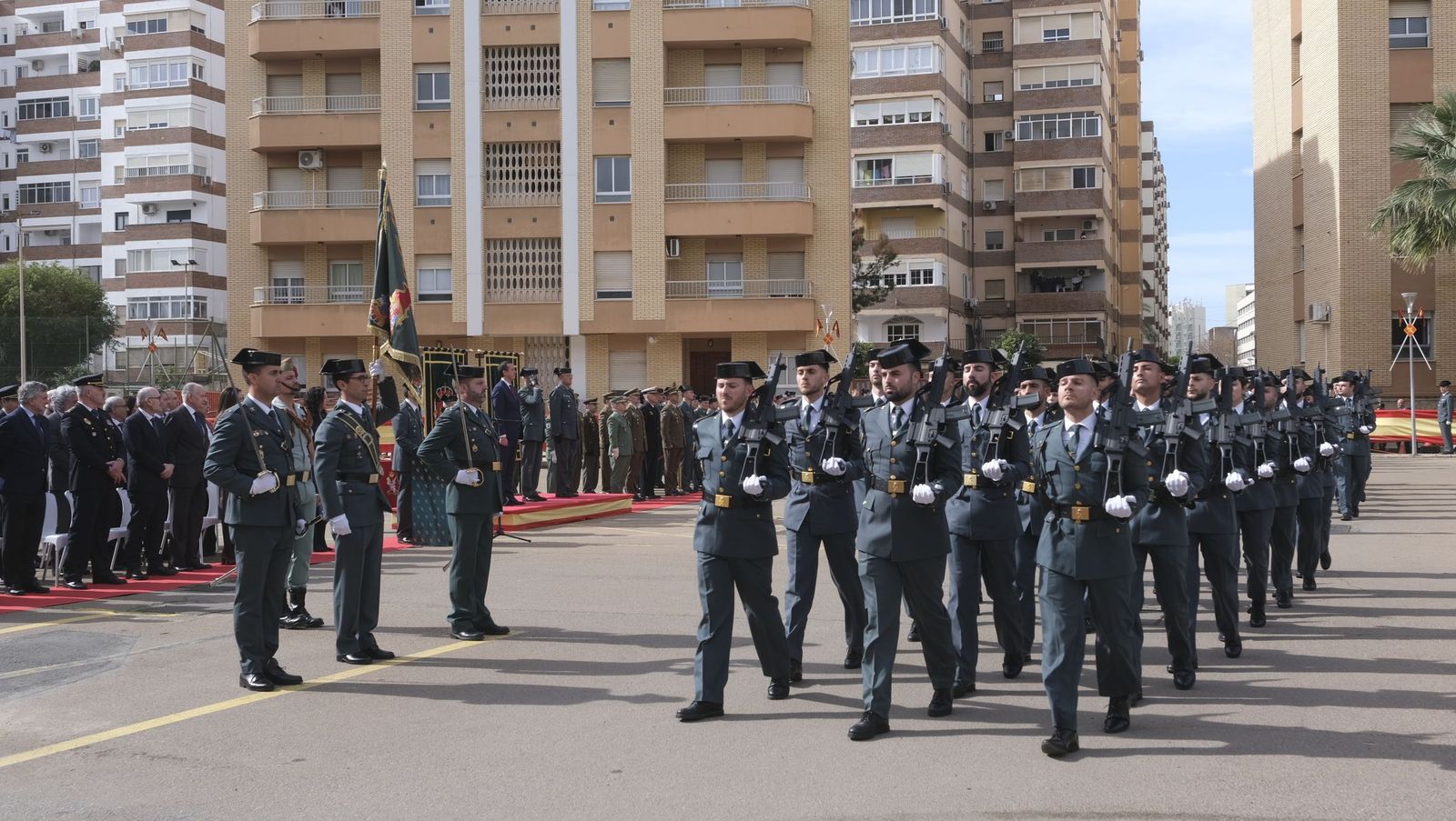 Las imágenes de la toma de posesión del nuevo coronel jefe de la Guardia Civil de Almería