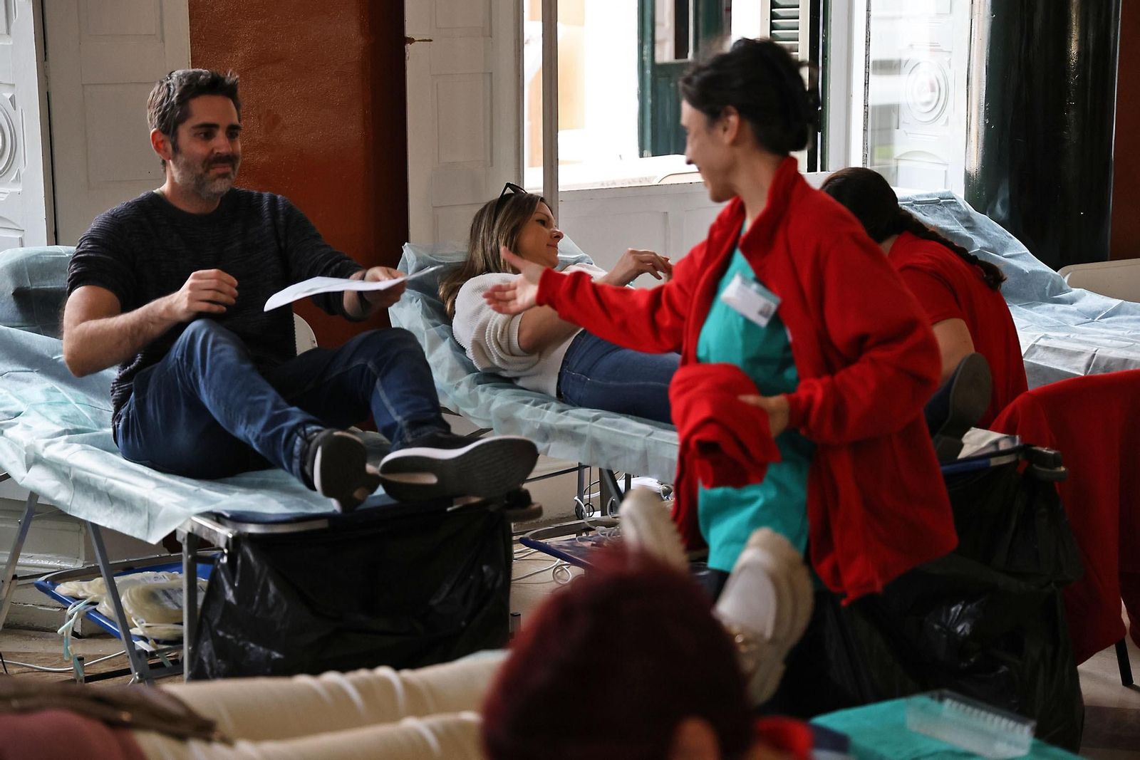 Imágenes de la primera macrocolecta de sangre de este año en Huelva