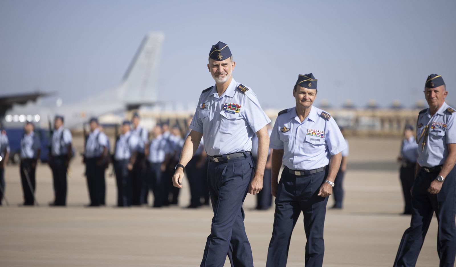 Las fotos de la visita de Felipe VI a la Maestranza Aérea de Sevilla