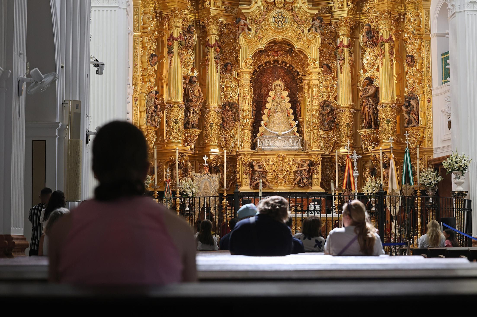 Imágenes del ambiente en el Rocío Chico en la mañana del sábado