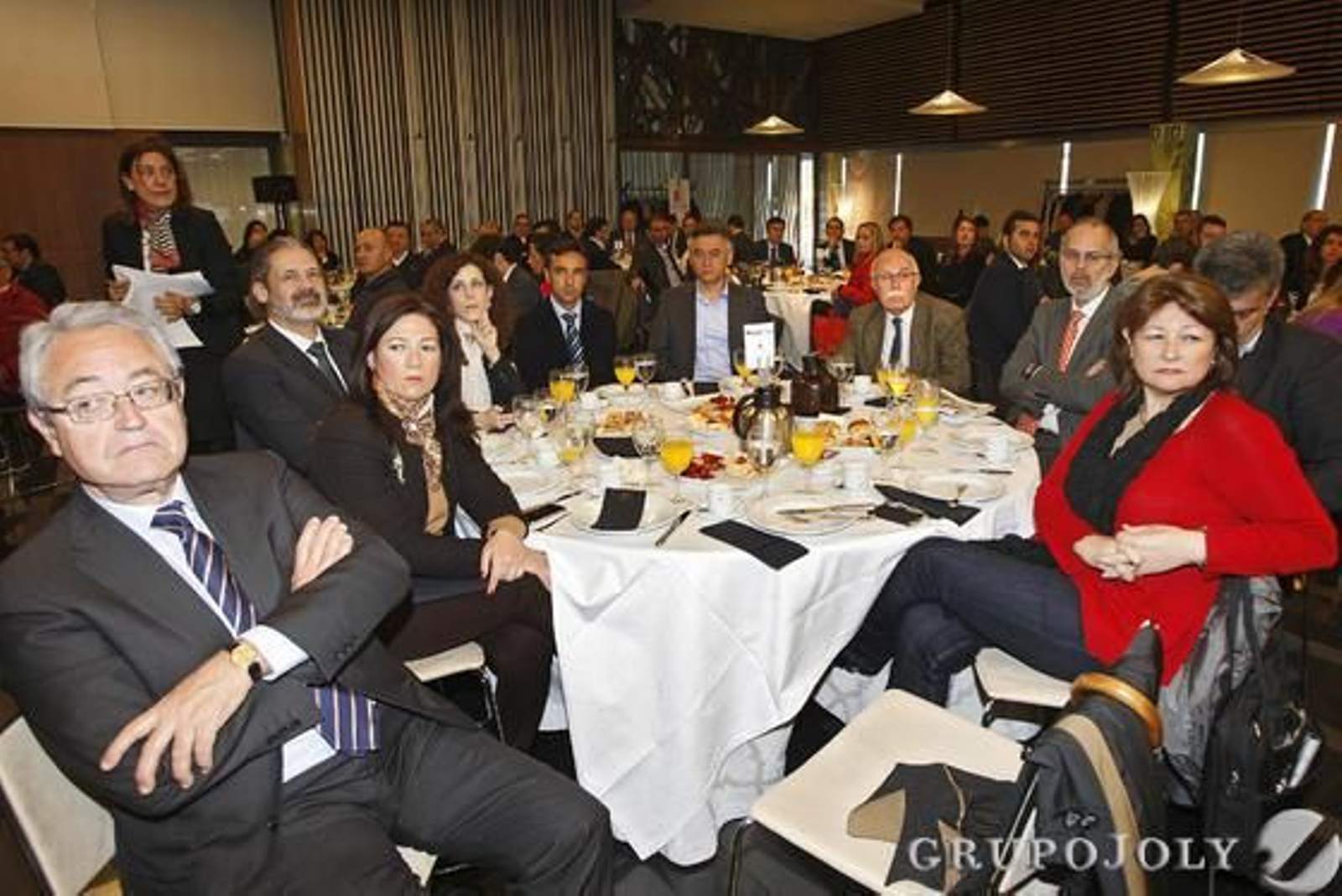 Francisco Calero, María Colón, Vicente Pablo Ortells, Miriam Alconchel, José Manuel Miranda, Federico Fernández, Manuel Gómez de la Torre, Miguel Gómez Martínez, Manuel Cárdenas y Aurelia Morales.

Foto: Joaquín Pino · Lourdes de Vicente