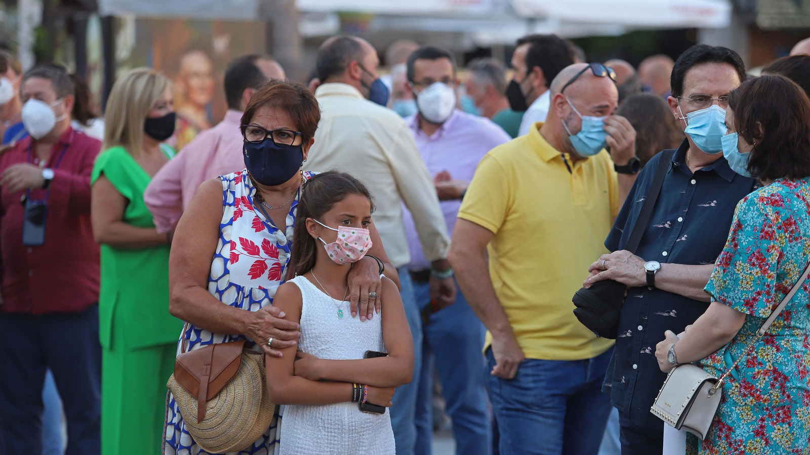 Fotos de la concentración en homenaje a José Luis Domínguez Iborra en Algeciras
