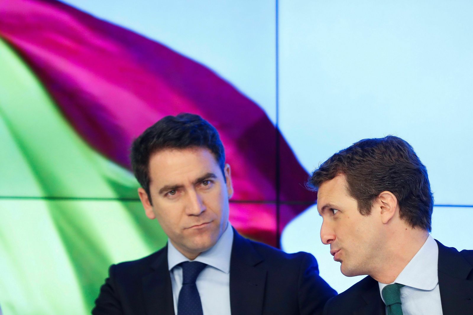 Teodoro García Egea, junto a Pablo Casado.