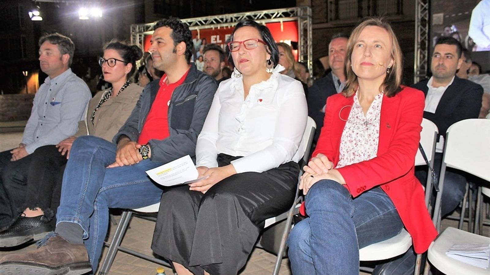 La candidata socialista, Francisca Fernández, durante el último mitin.