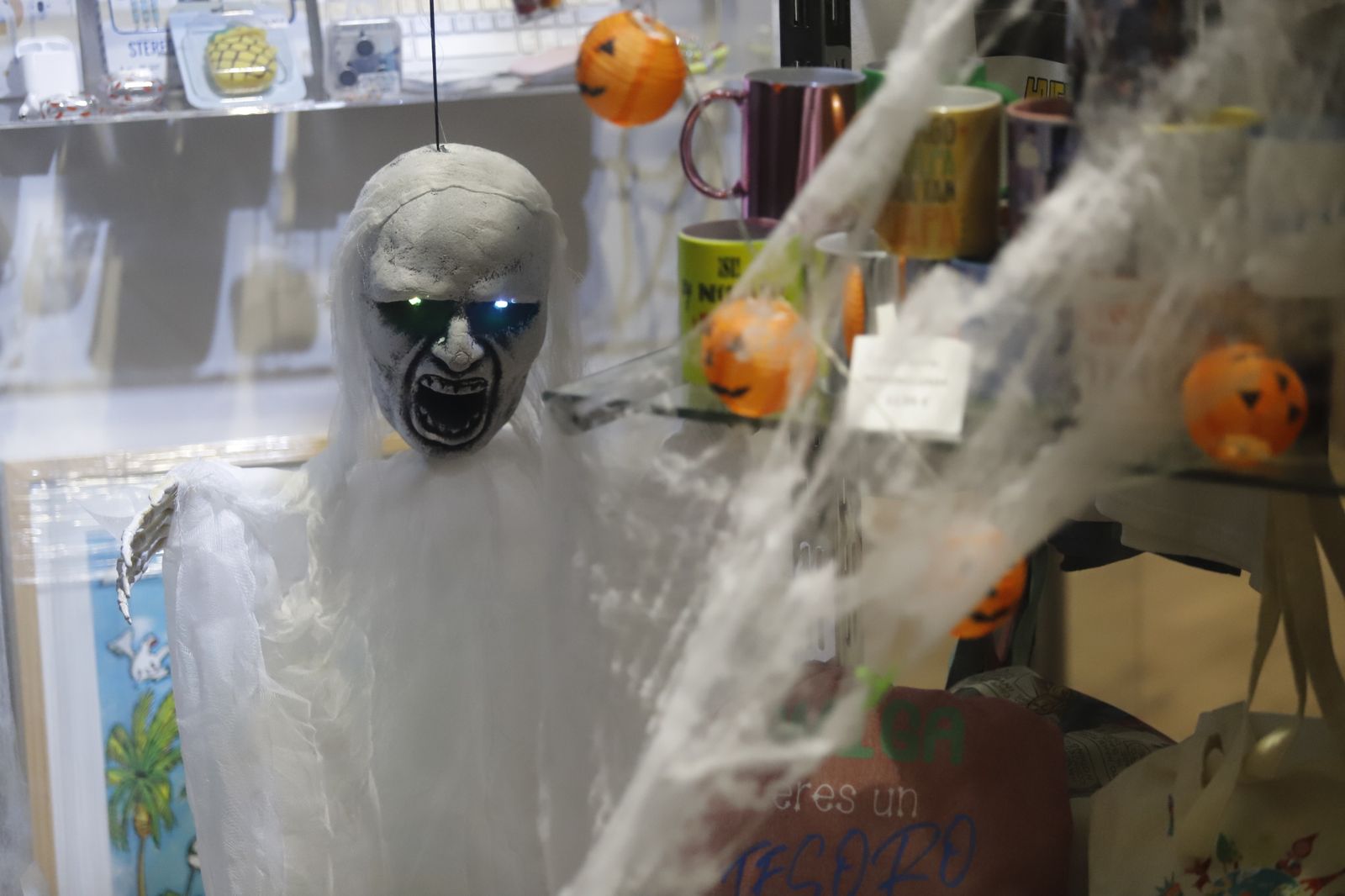 Ambiente de Halloween en las calles de Huelva