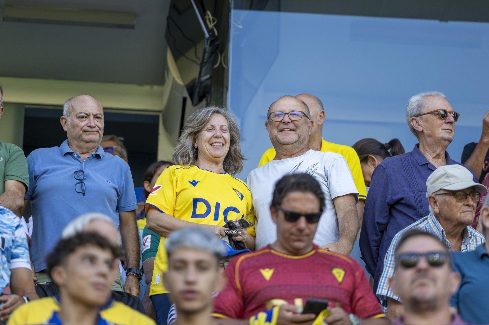 Búscate en las imágenes del Cádiz CF-Albacete