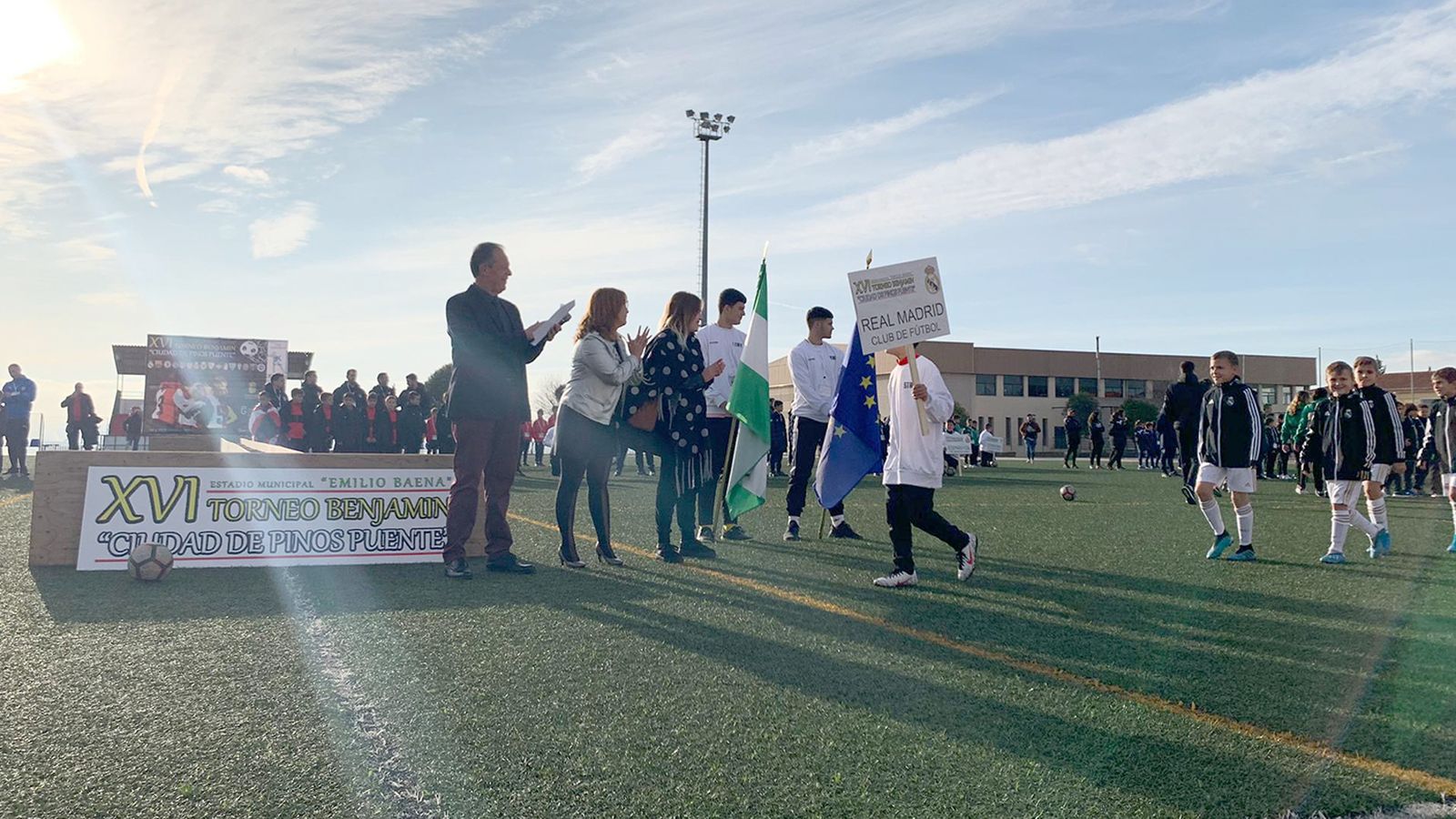 La jornada se abrió con el recibimiento a todos los equipos participantes.