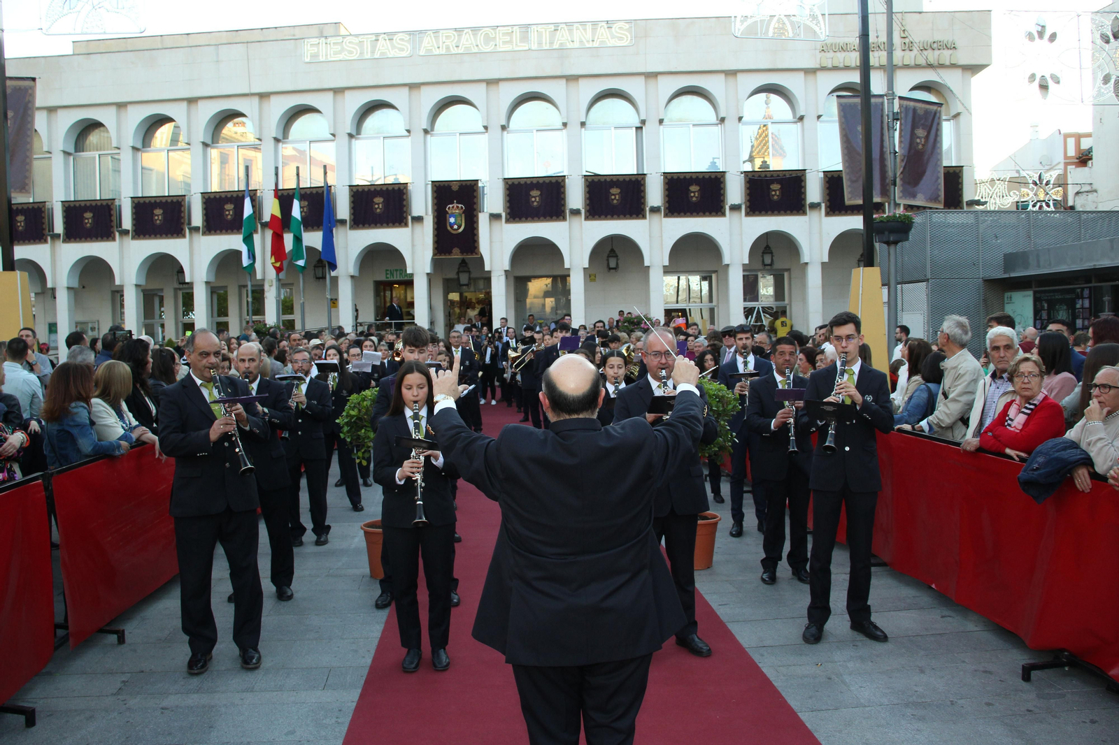 La proclamación de la Corte de Honor de las Fiestas Aracelitanas de Lucena, en imágenes