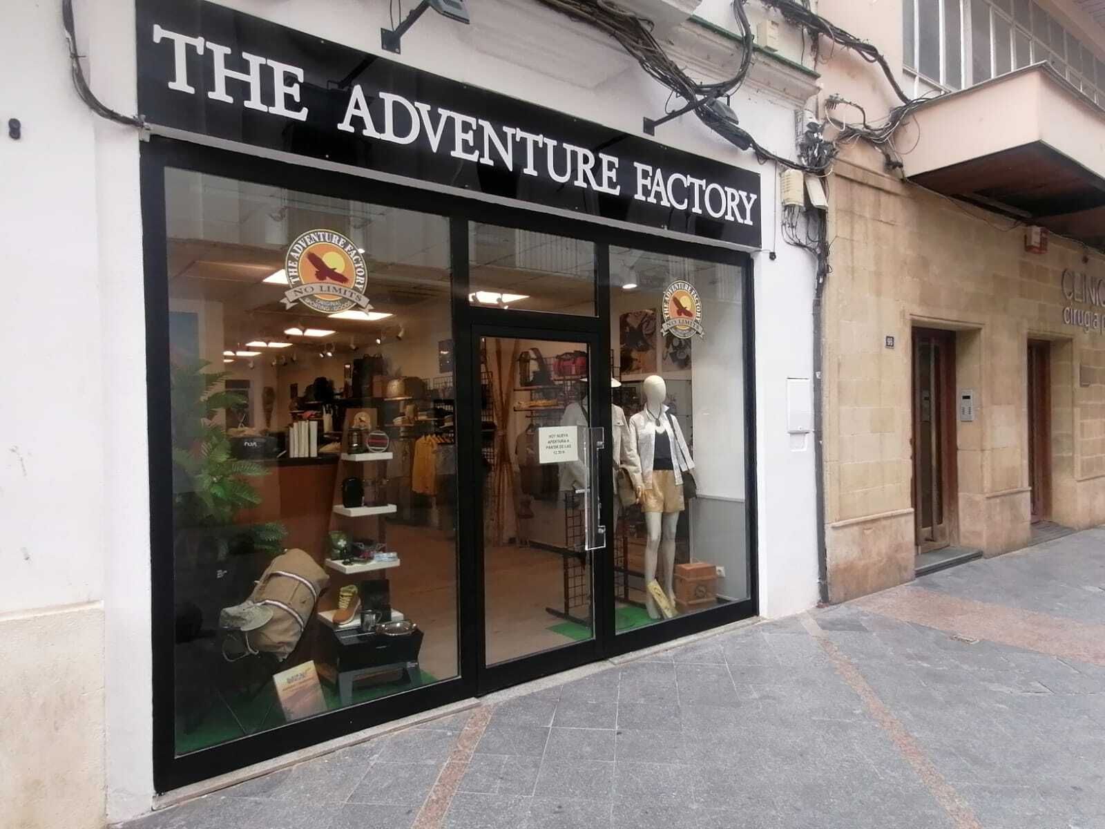 'The Adventure Factory', en su nueva ubicación de la calle Larga.