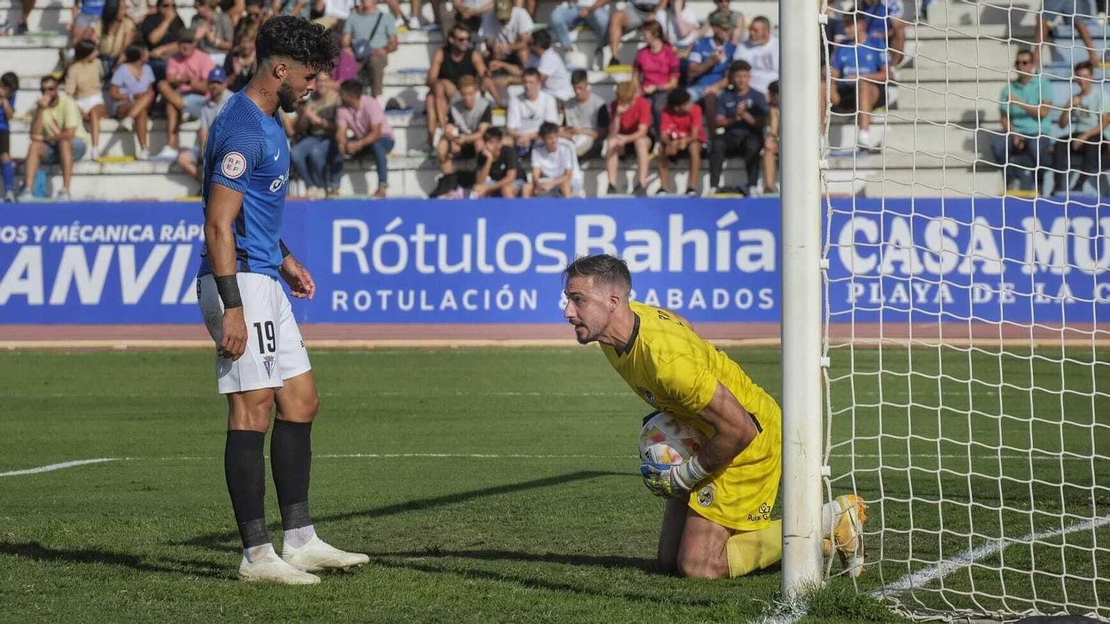 Las fotos de la derrota de la Balona en San Fernando (1-0)