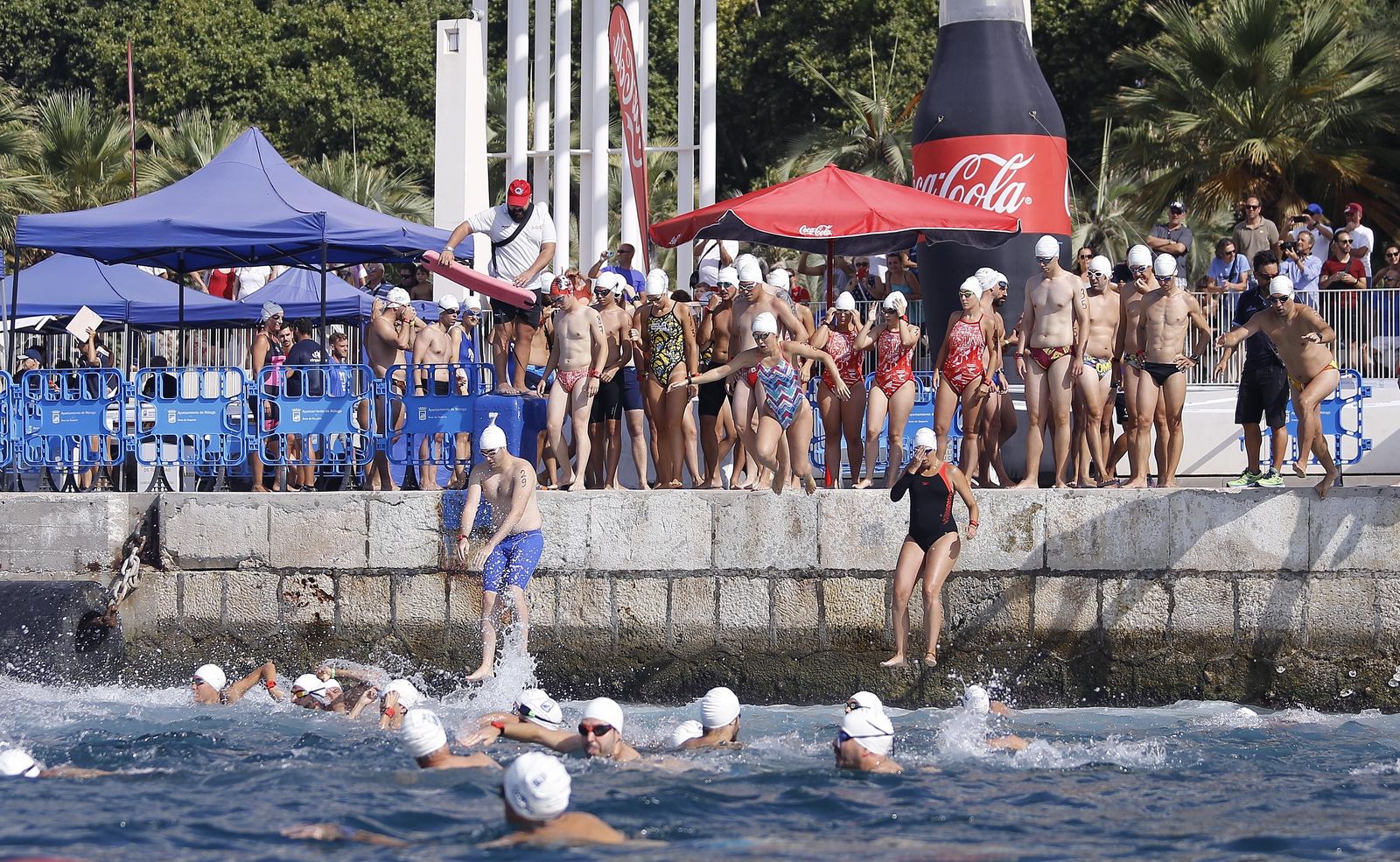 Fotos de la 60ª Travesía a Nado del Puerto de Málaga