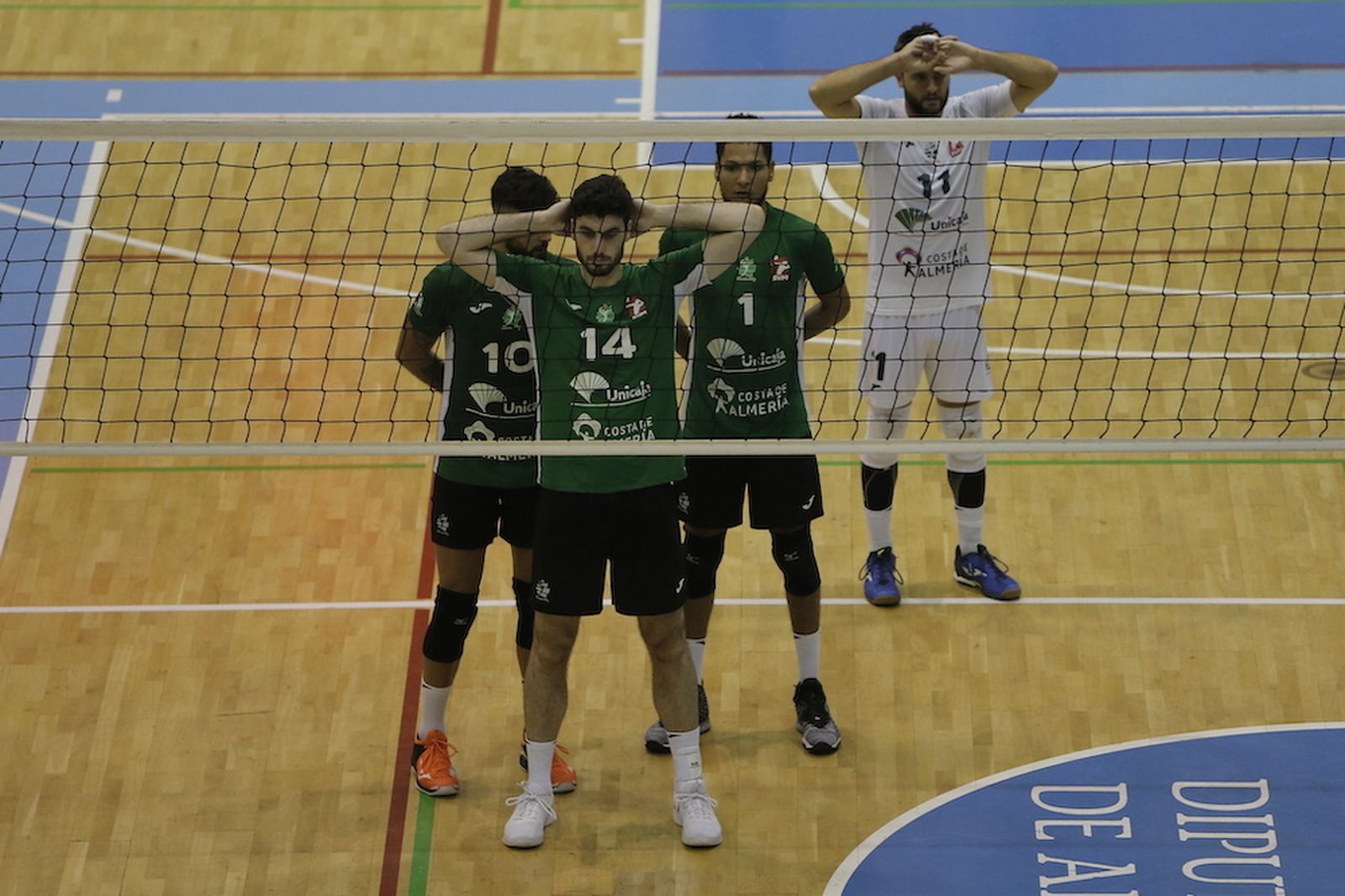 Unicaja Costa de Almería pone al ‘tapado’ al descubierto