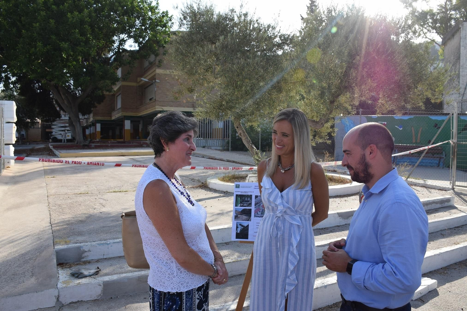 La delegada de Educación, Patricia Alba, visita las obras del CEIP Jorge Guillén