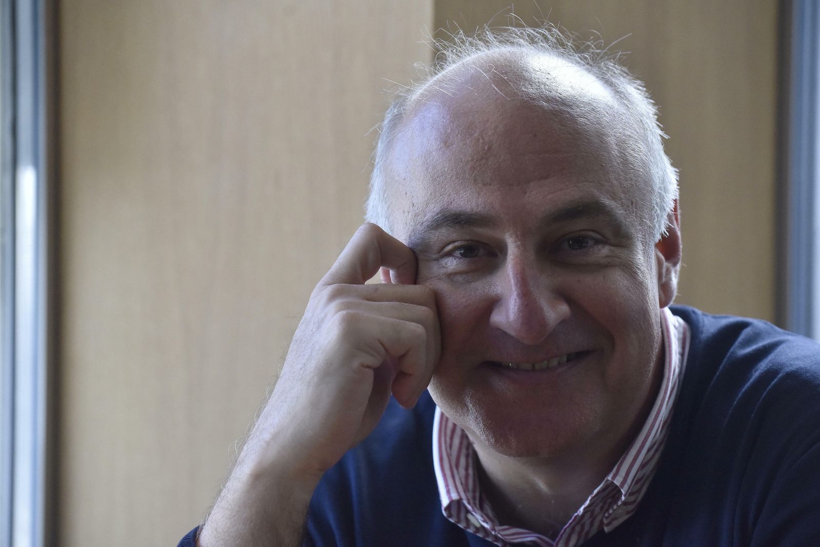 "Que la izquierda se ponga a escribir"