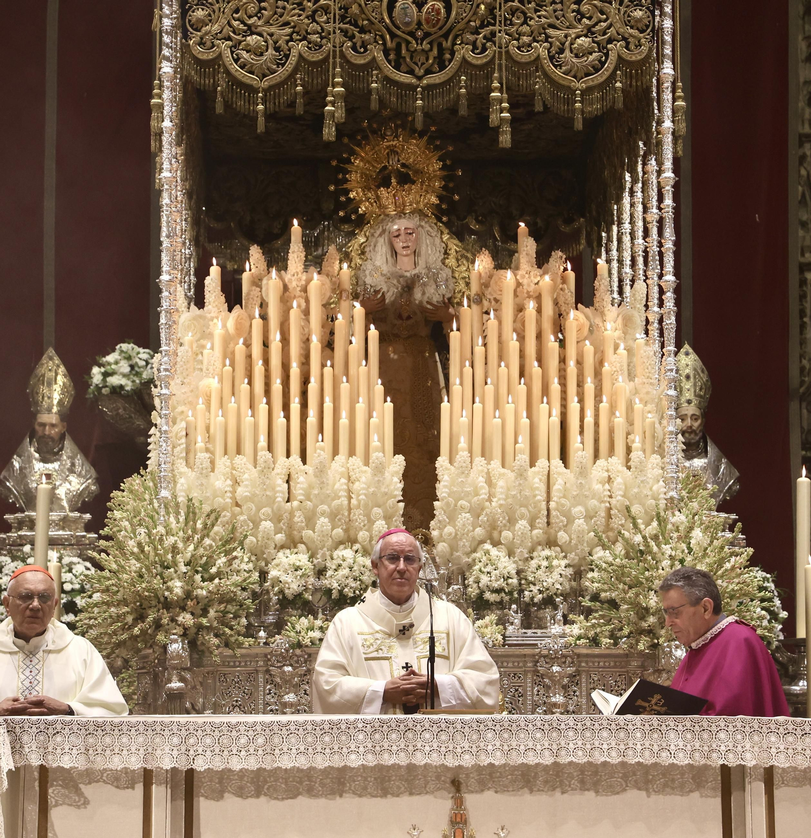 Misa en la Catedral por el 25 aniversario de la coronación de la Virgen de la Estrella