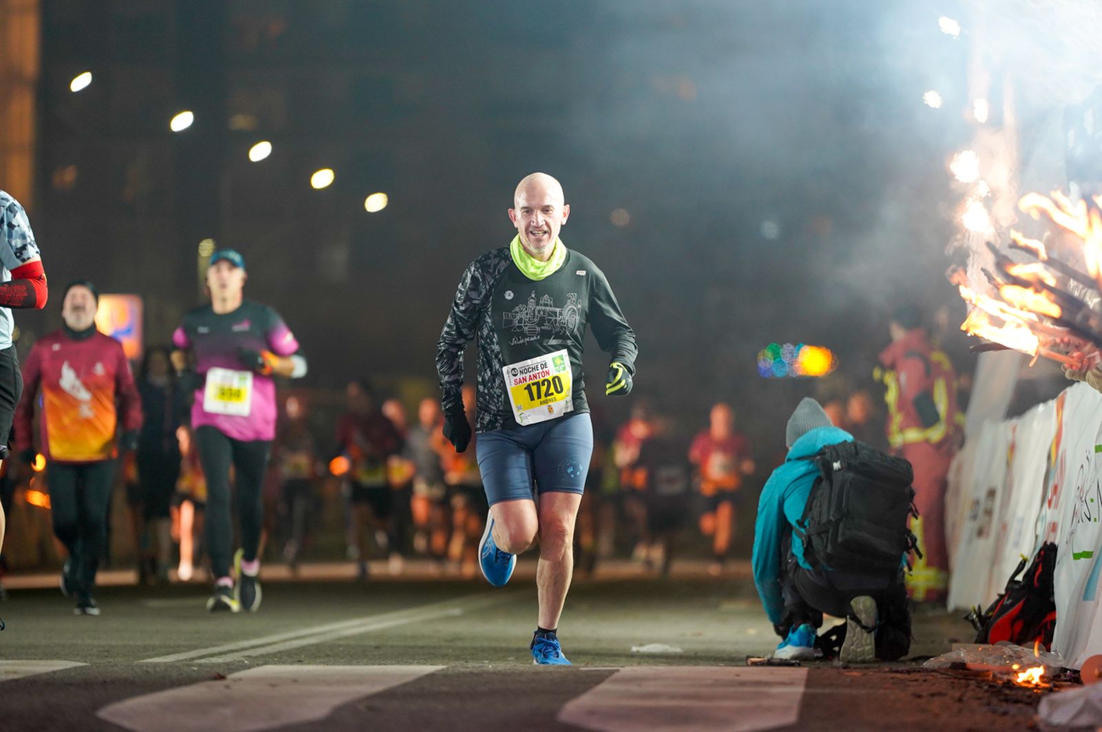 En imágenes: búscate en tu llegada a meta de la Carrera de San Antón 2026 (10)