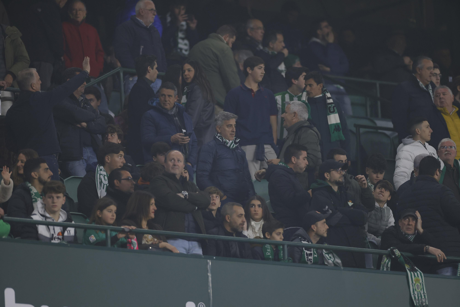 Búscate en las fotos del Betis-Celta