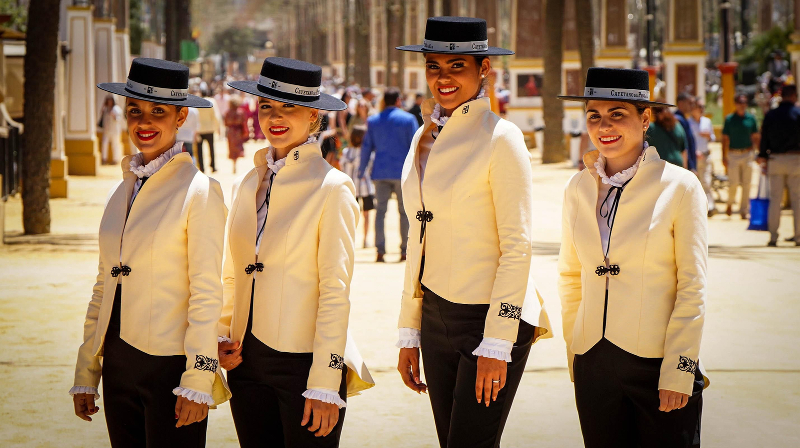 Búscate en las imágenes del viernes de la feria de Jerez 2023