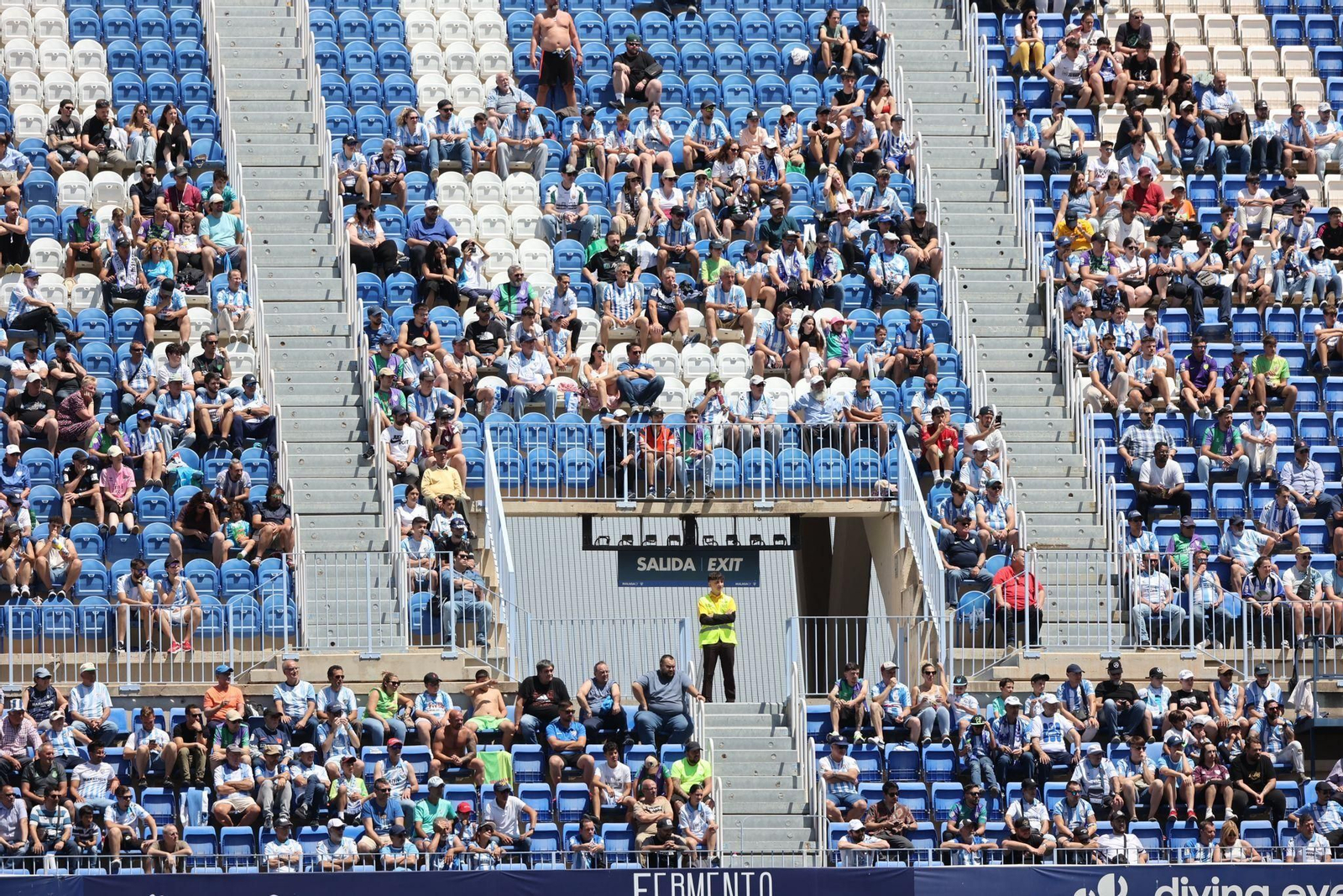 Búscate en el Málaga CF - Mérida en las gradas de La Rosaleda