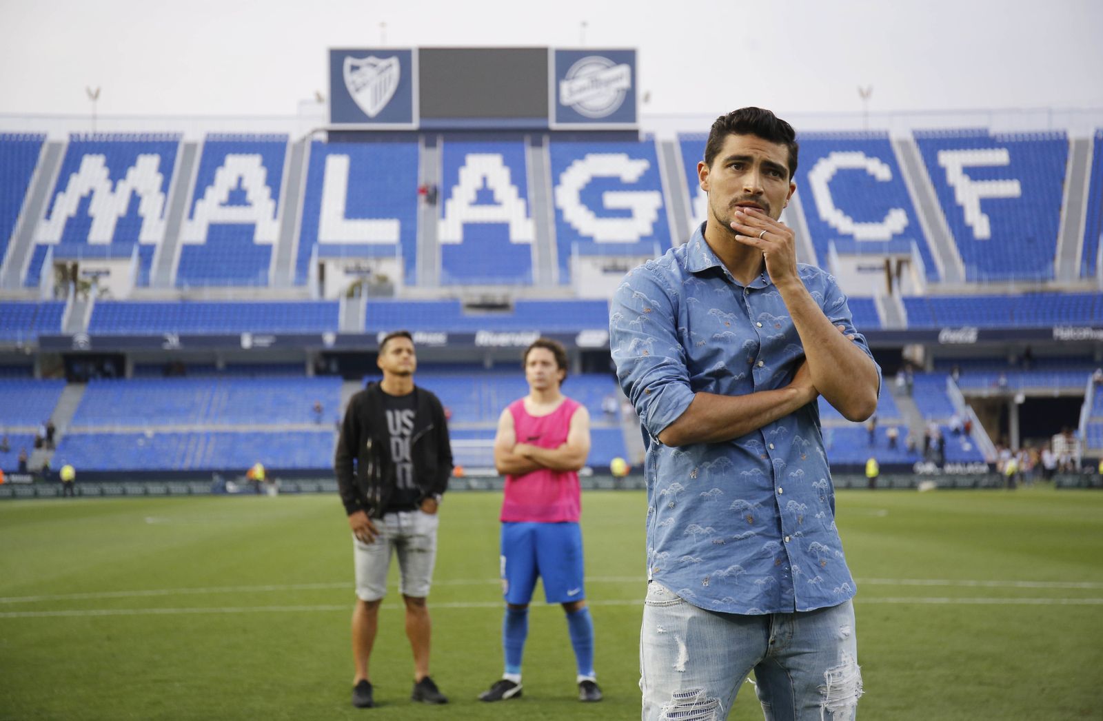 Chory Castro, sobre el césped de La Rosaleda.