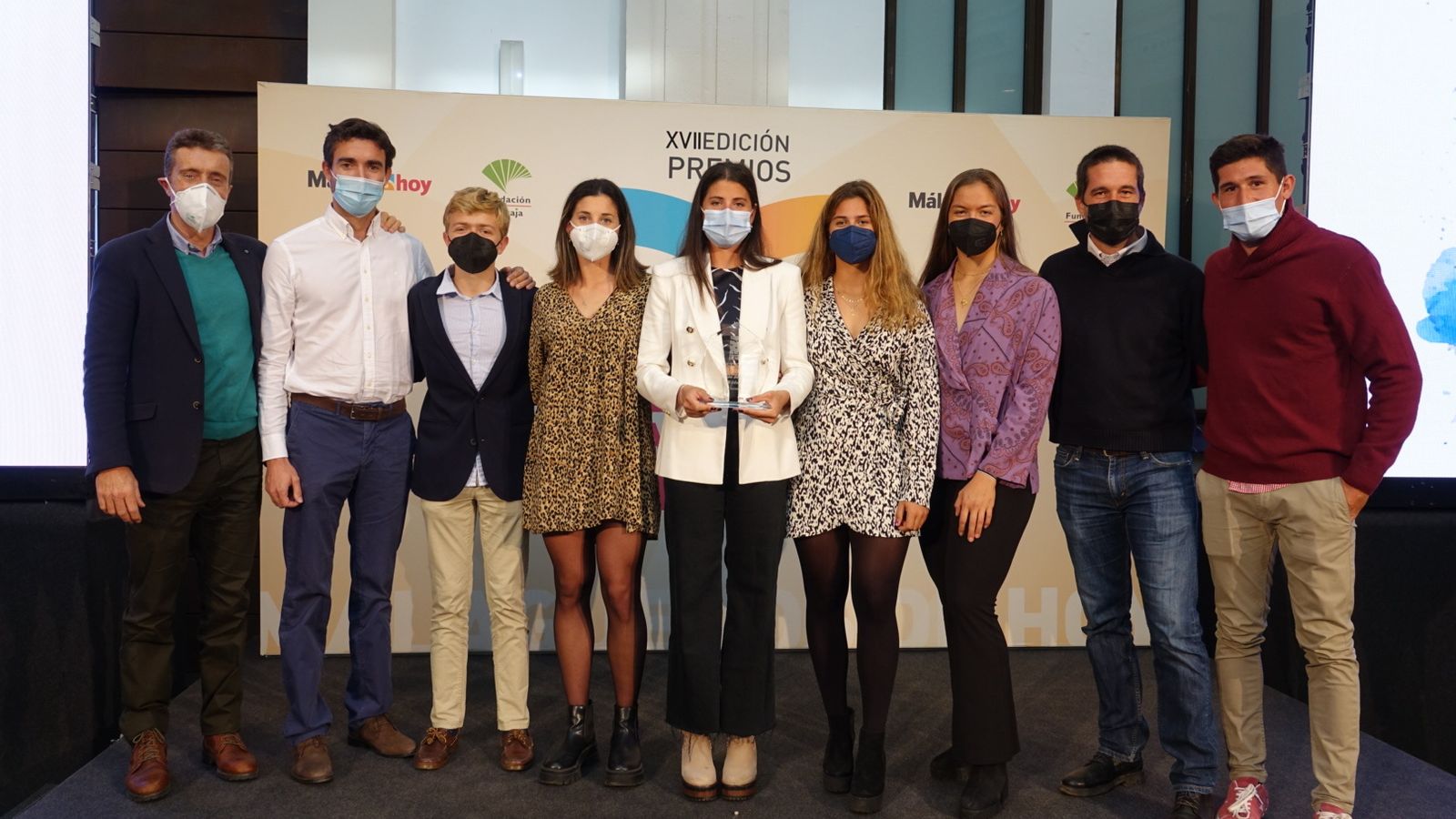 Los remeros del Real Club Mediterráneo premiados.