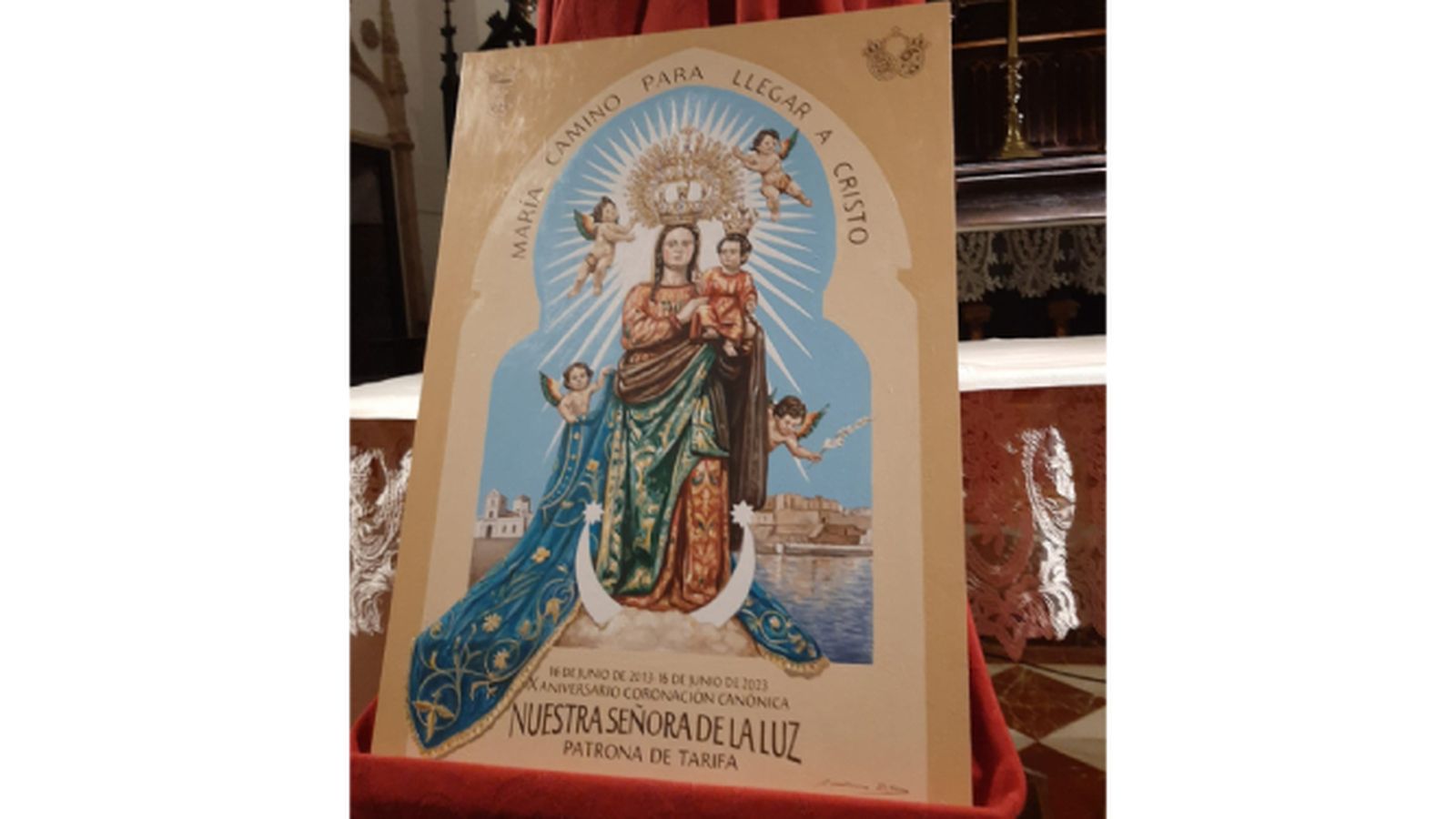 El cartel del décimo aniversario de la coronación canónica de la Virgen de la Luz.